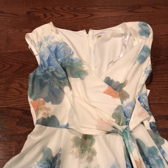 Women's Blue Floral-print Sleeveless Dress Calvin Klein size 8 - Picture 4 of 8